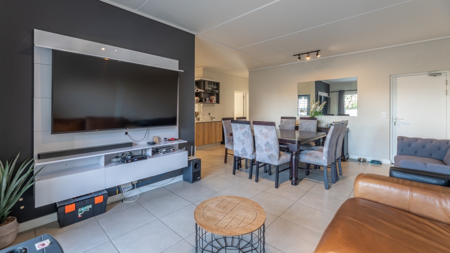3 Bedroom Property for Sale in Sandown Western Cape